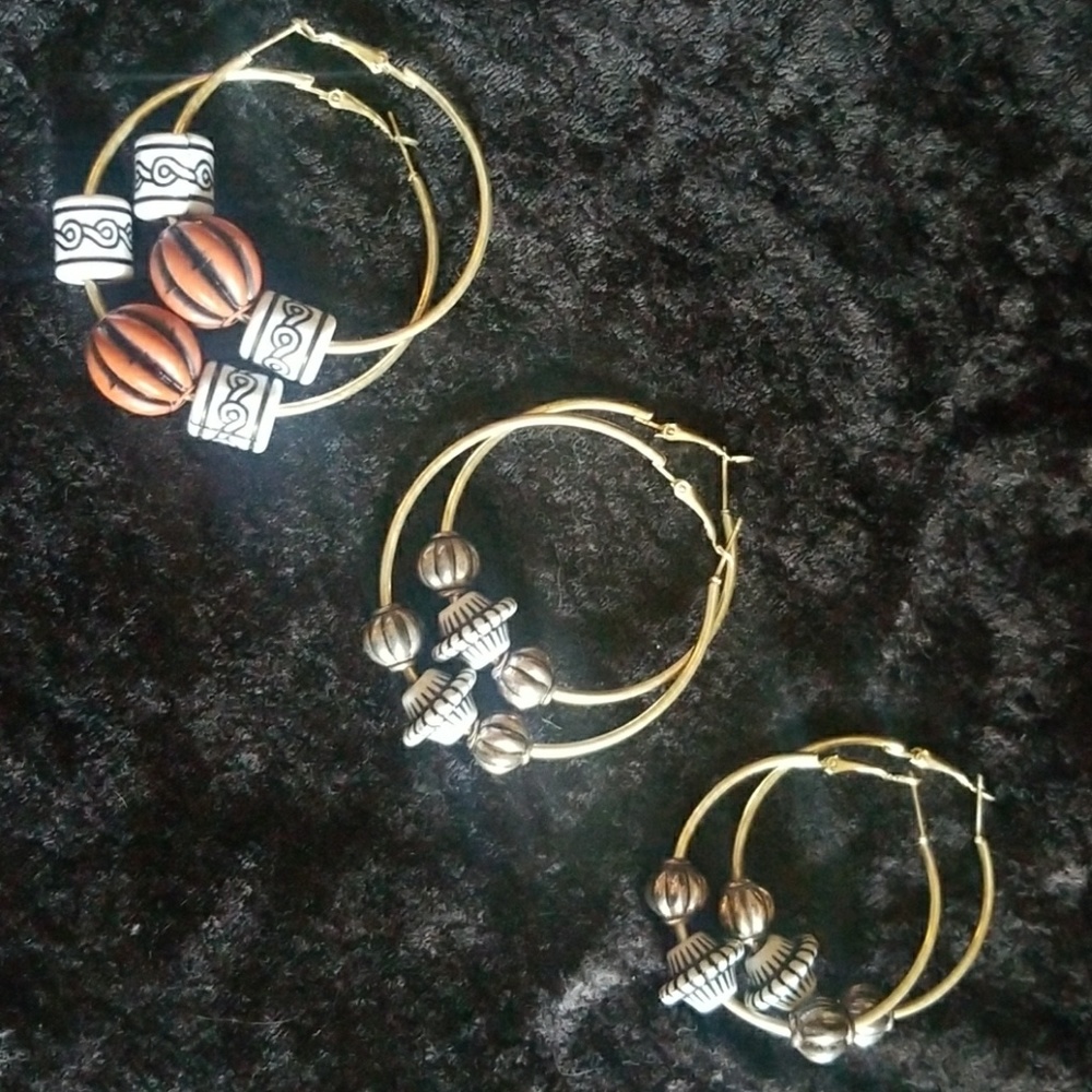 Ear rings